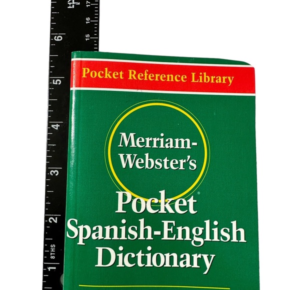 MERRIAM-WEBSTER Pocket Spanish-English Dictionary ( Flexible Paperback) - Picture 5 of 6